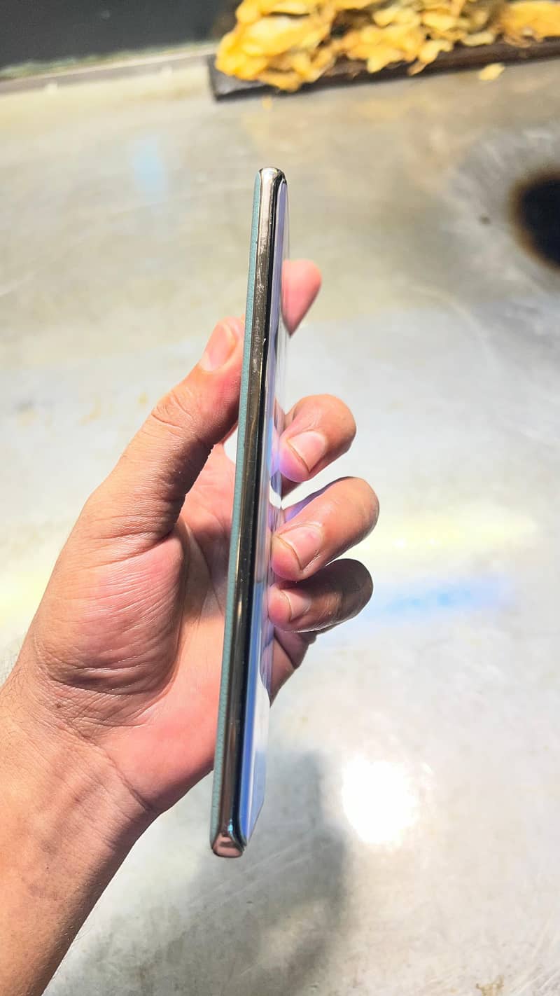 Infinix Zero 30 7