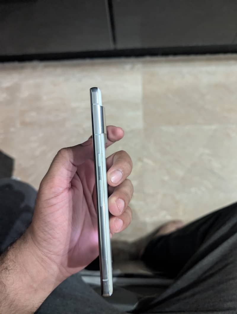Google Pixel 7 Pro 2