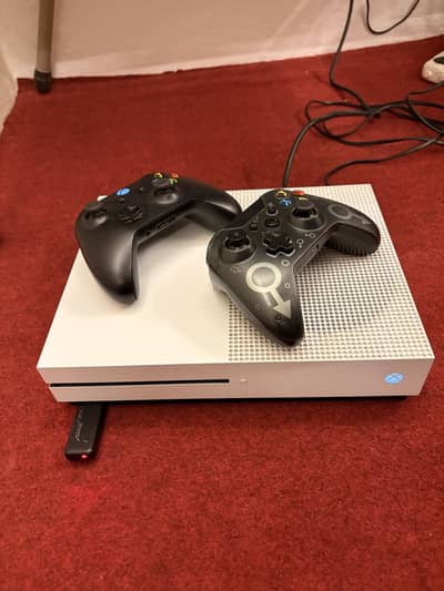XBOX ONE S 1TB NON JAILBREAK