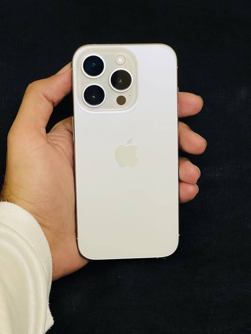iPhone 15 Pro - JV 2