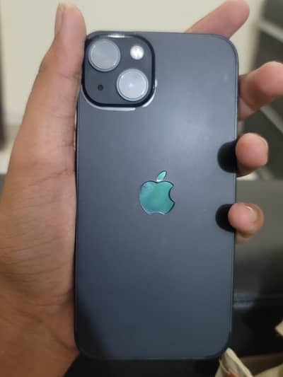 Apple iPhone 13