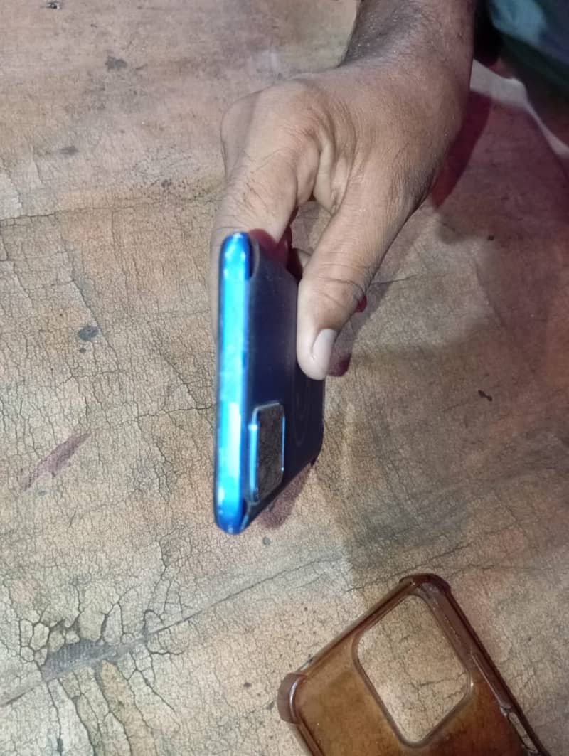OPPO A54 6