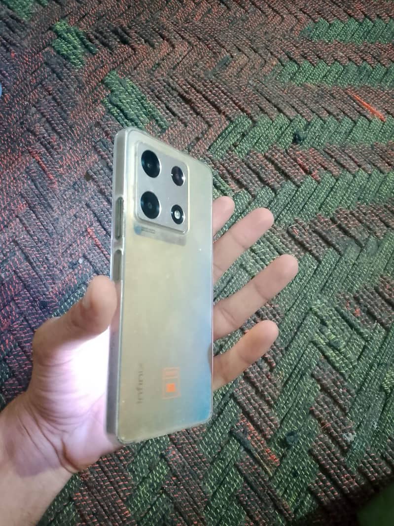 Infinix Note 30 Pro 1