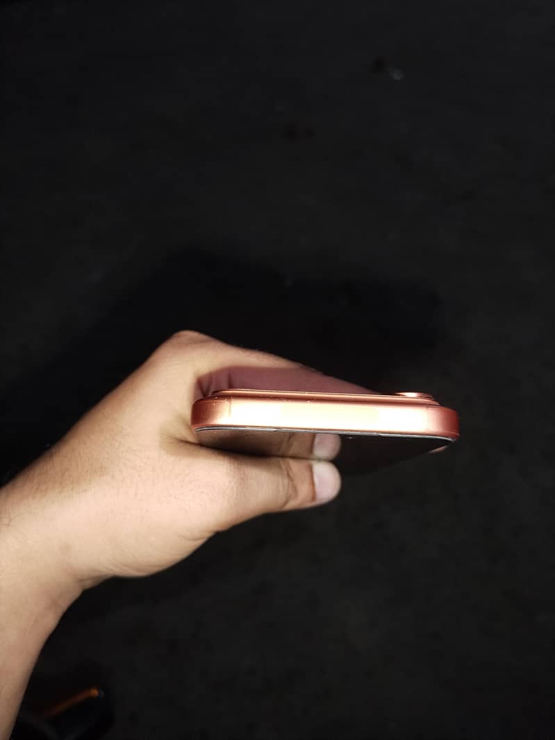 Apple iPhone 17 Pro Max 2