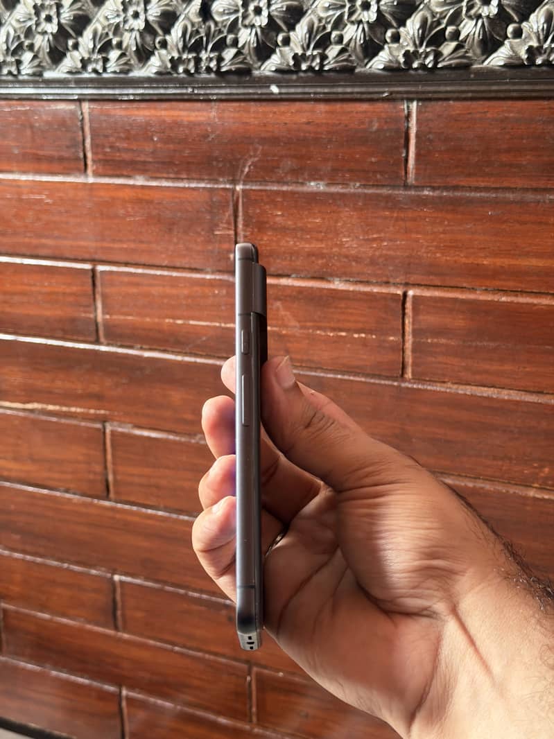Google Pixel 8 PTA 4