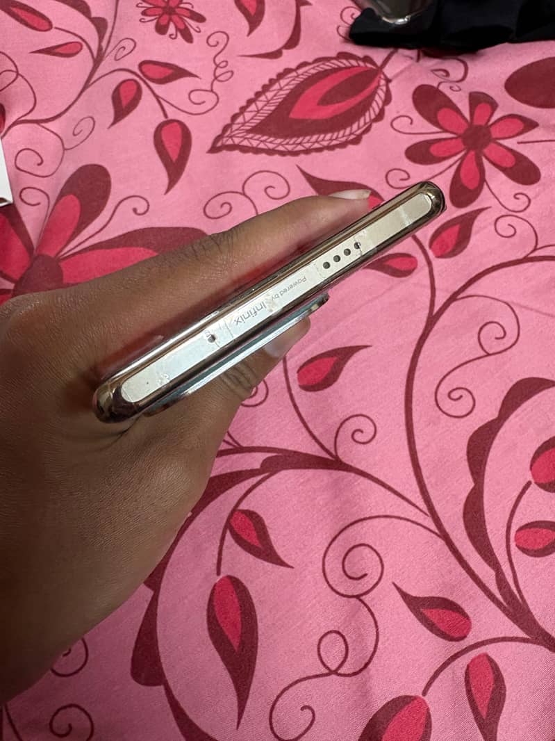 Infinix Zero 30 5
