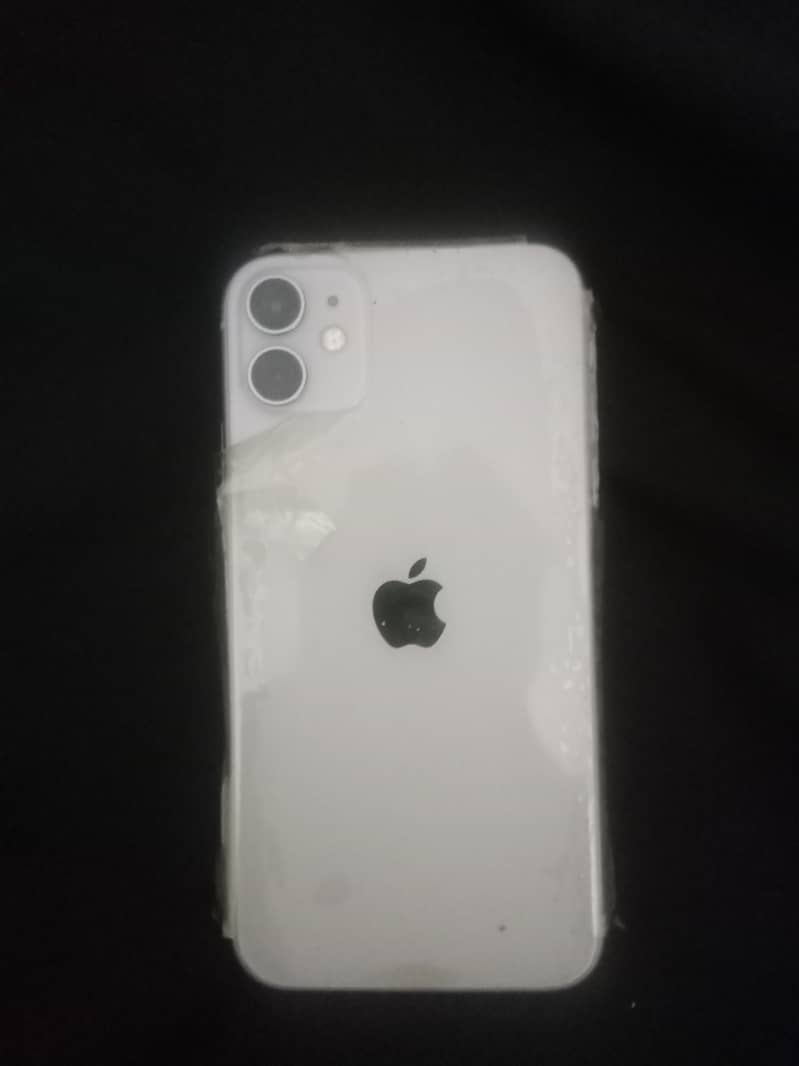 Apple iPhone 11 0