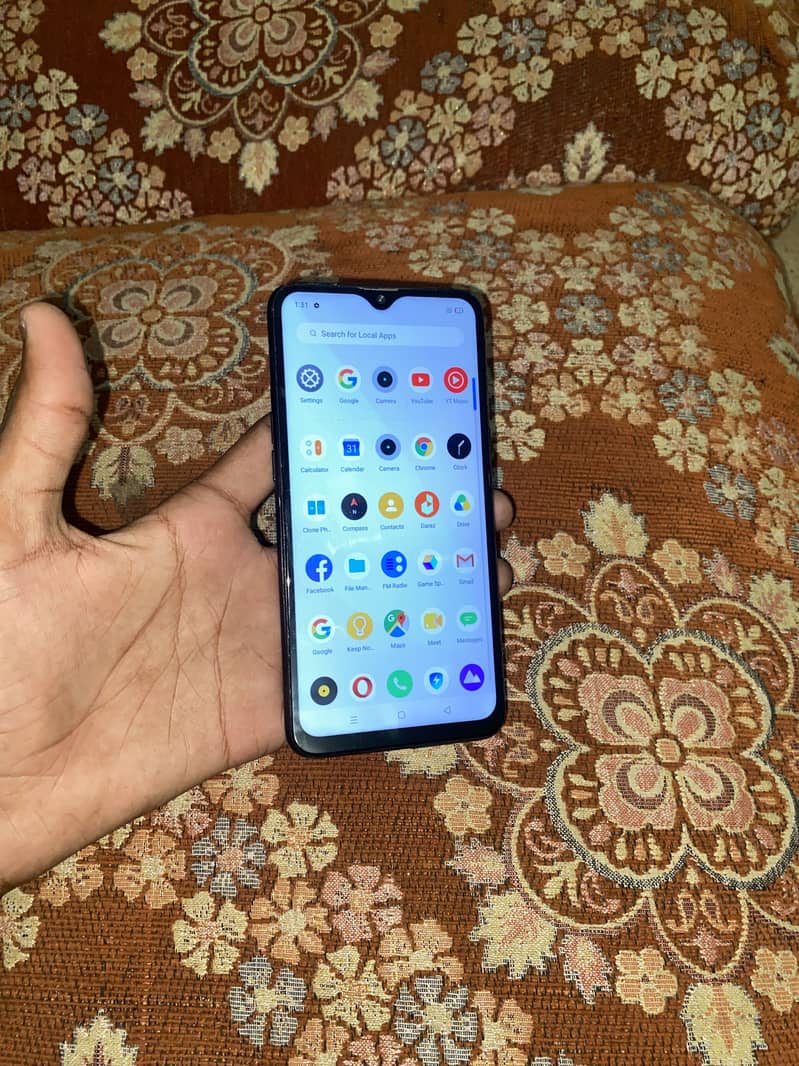 Realme 3 2