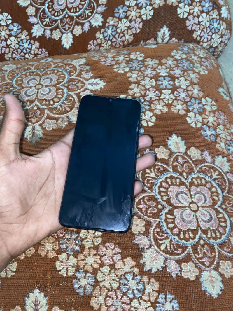 Realme 3 3