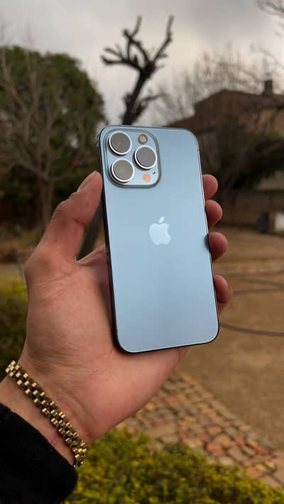 iPhone 13 Pro 128GB JV | Waterpack | 100% Health