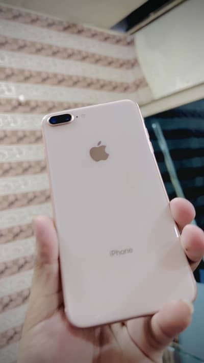 Apple iPhone 8 Plus