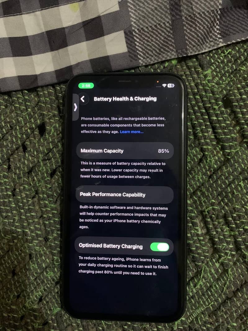 Apple iPhone 11 8
