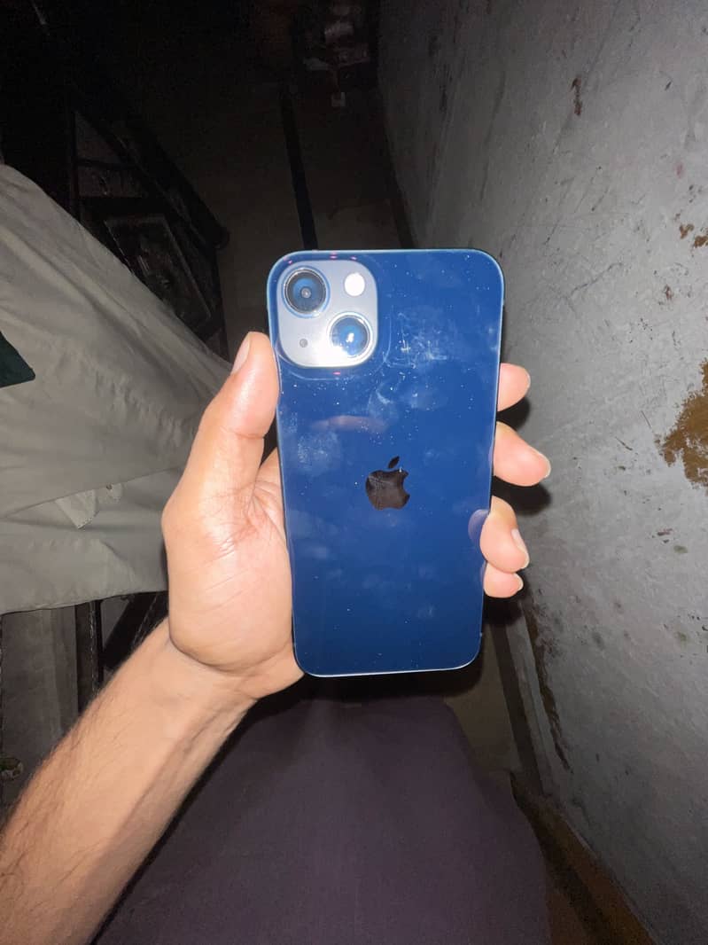 Apple iPhone 13 3