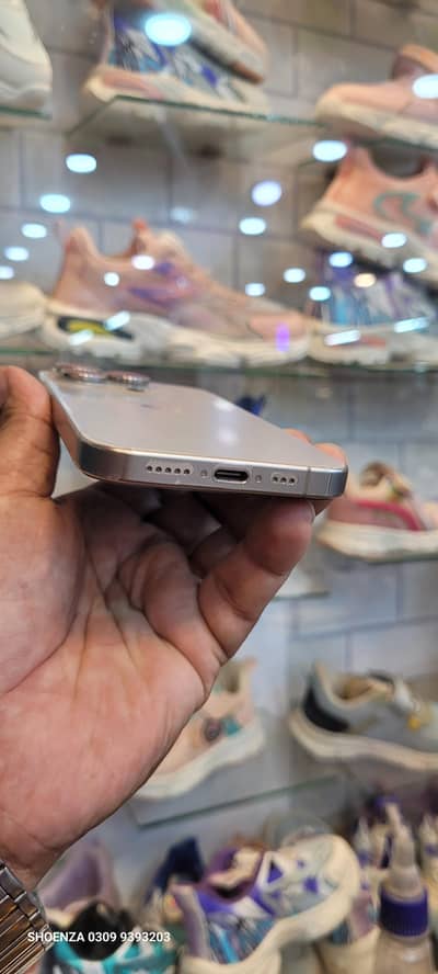 Apple iPhone 15 Pro 256GB  10/10 factory unlock