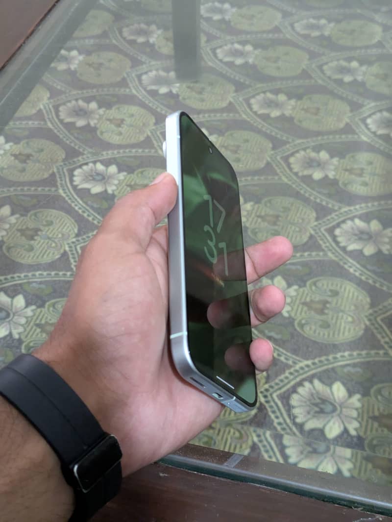 Google Pixel 9 1