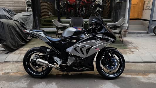 Heavy sports bike BMW replica 400cc for sale !!