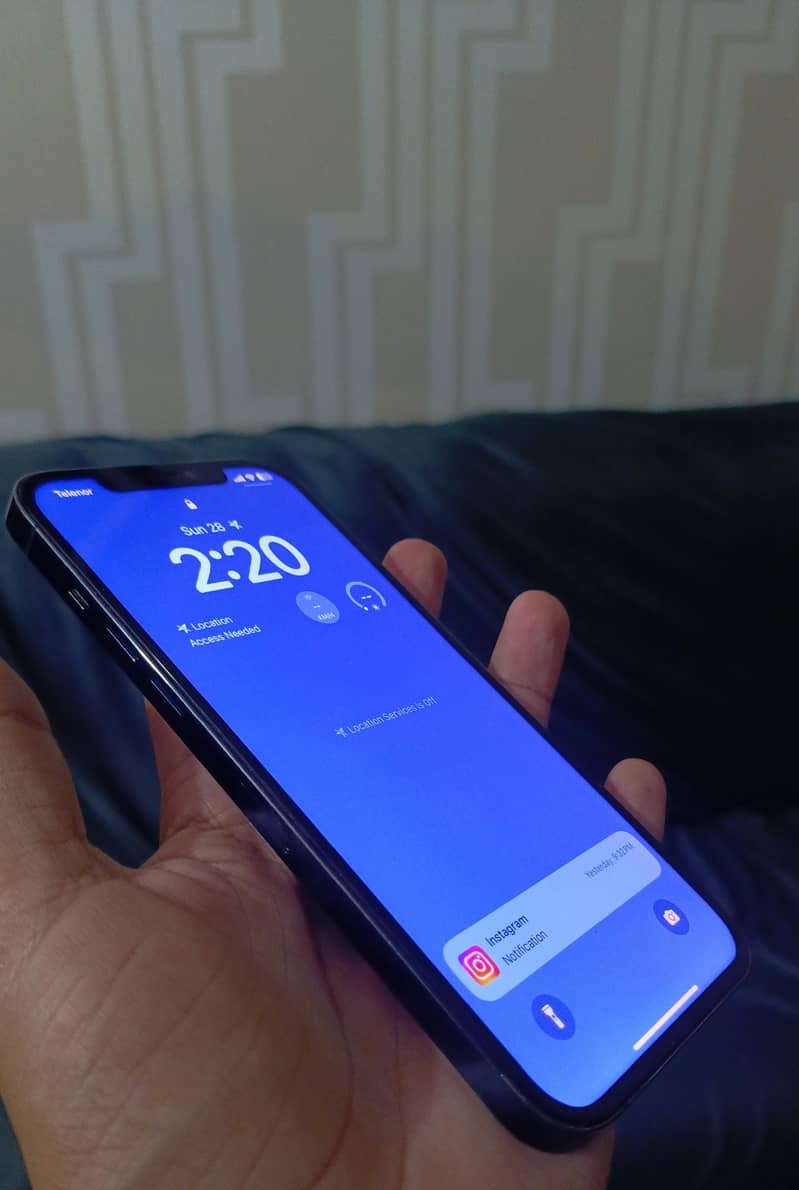 iphone 12 pro max 1