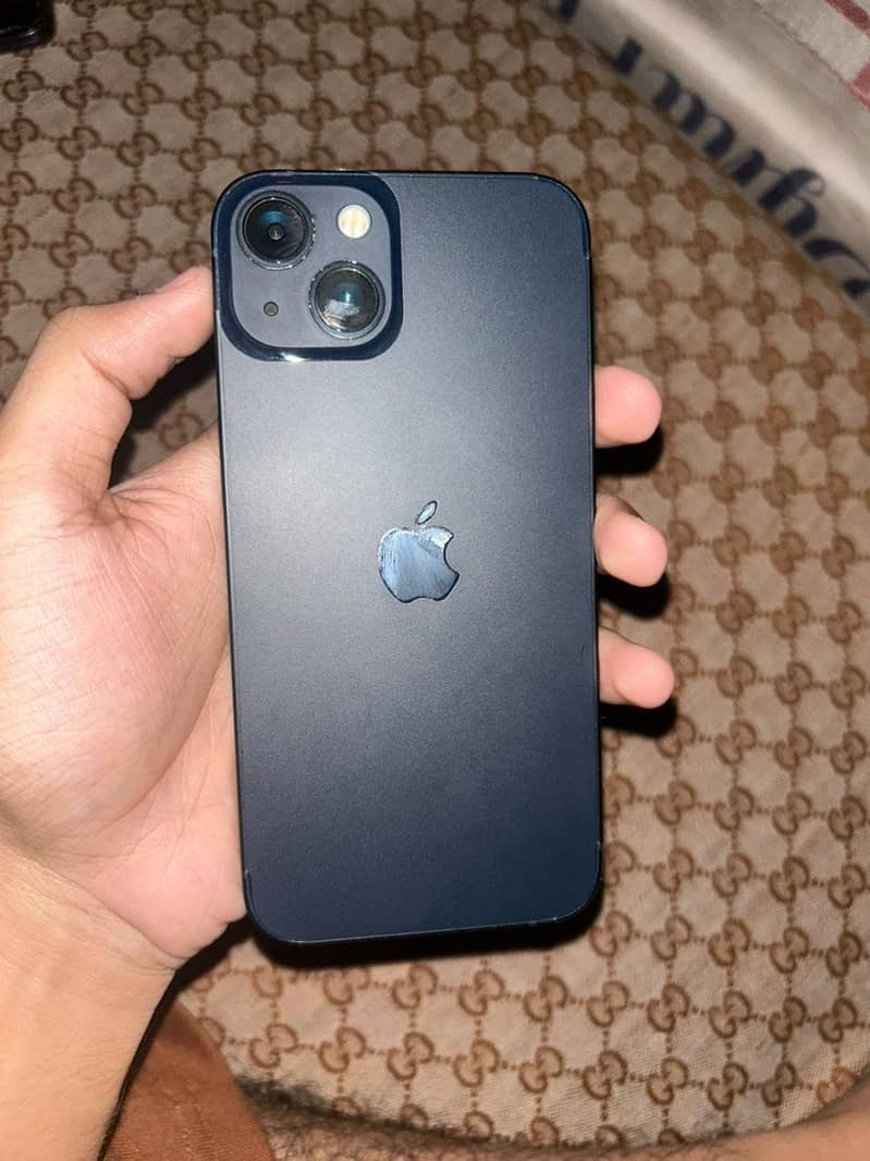 Apple iPhone 13 1