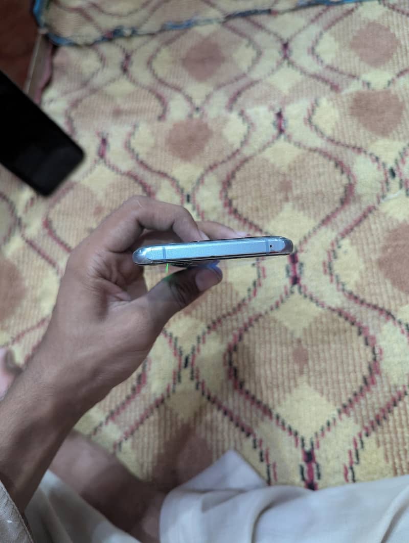 One Plus 10 Pro 5