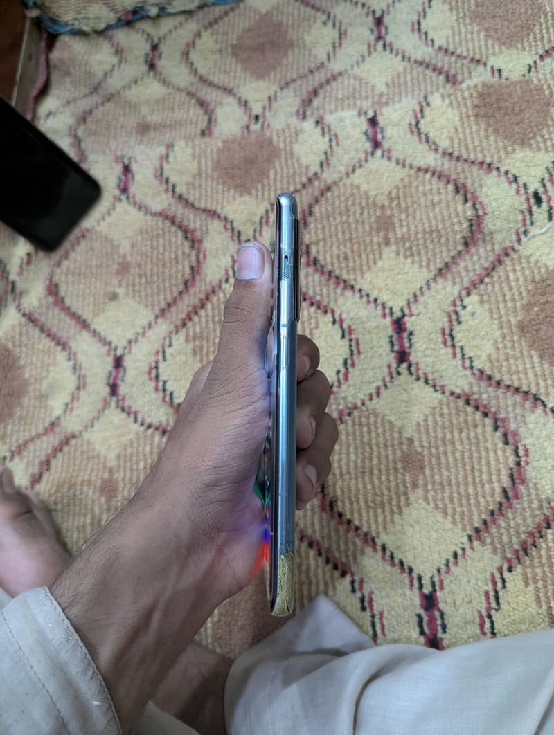 One Plus 10 Pro 7