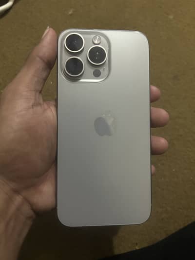 Apple iPhone 15 Pro Max