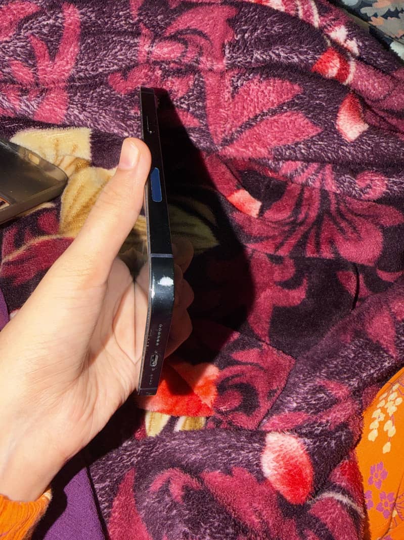 Apple iPhone 14 plus 6
