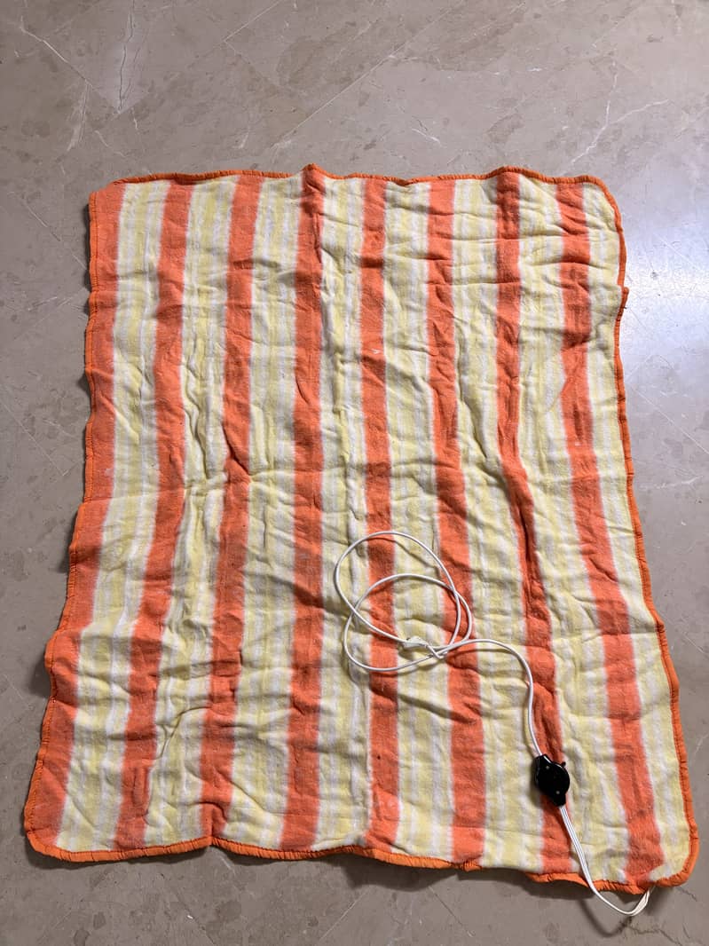 Heating pads 16