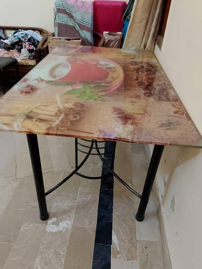 dinning  table