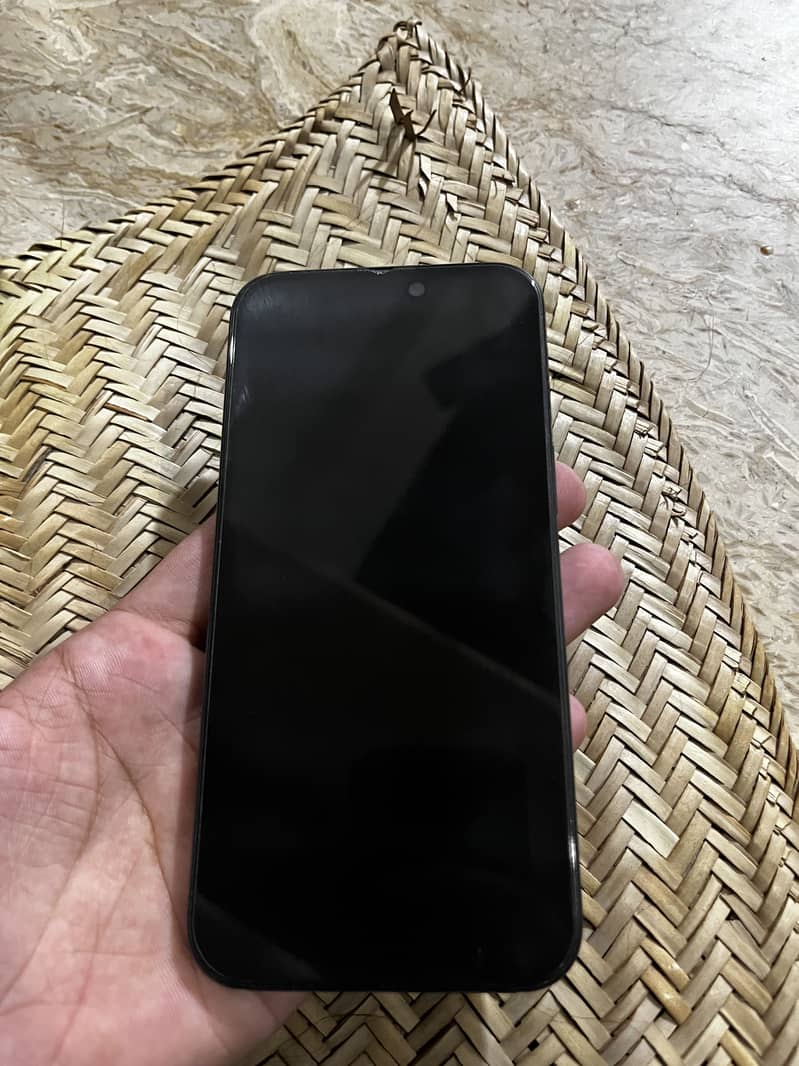 Apple iPhone 15 Pro Max 6