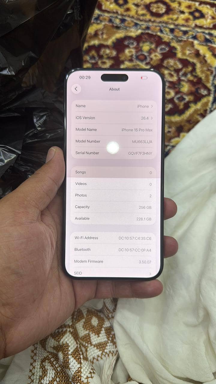 Apple iPhone 15 Pro Max 3