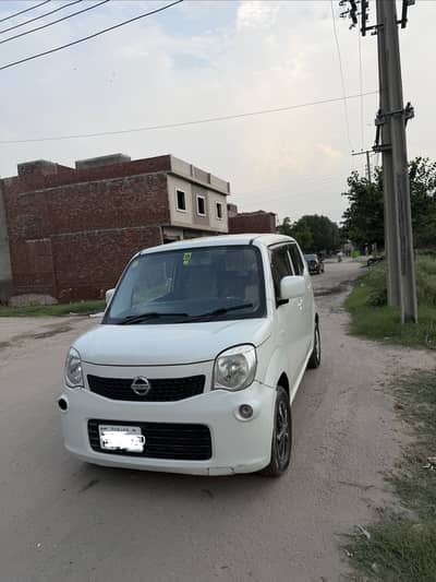 Nissan Moco 2017