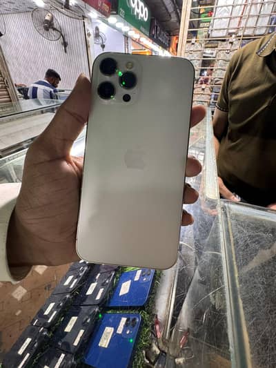 Apple iPhone 12 Pro