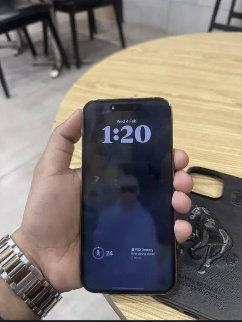 iPhone 14 Pro Max 3
