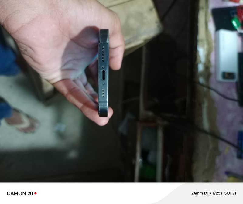 Apple iPhone 12 Pro 2