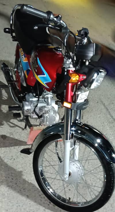 Honda 70 new condition 2025-2026