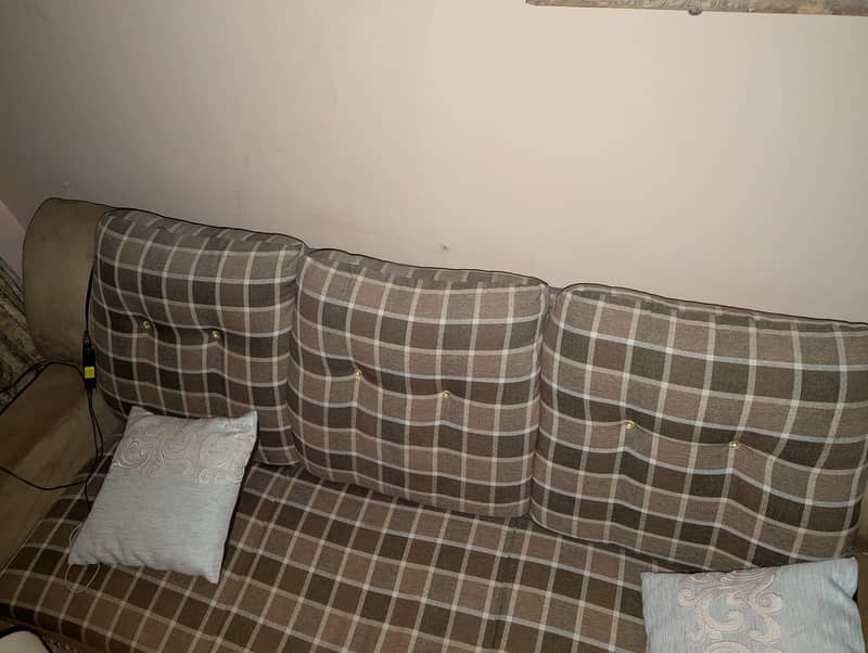 Sofa 5 Seater 2