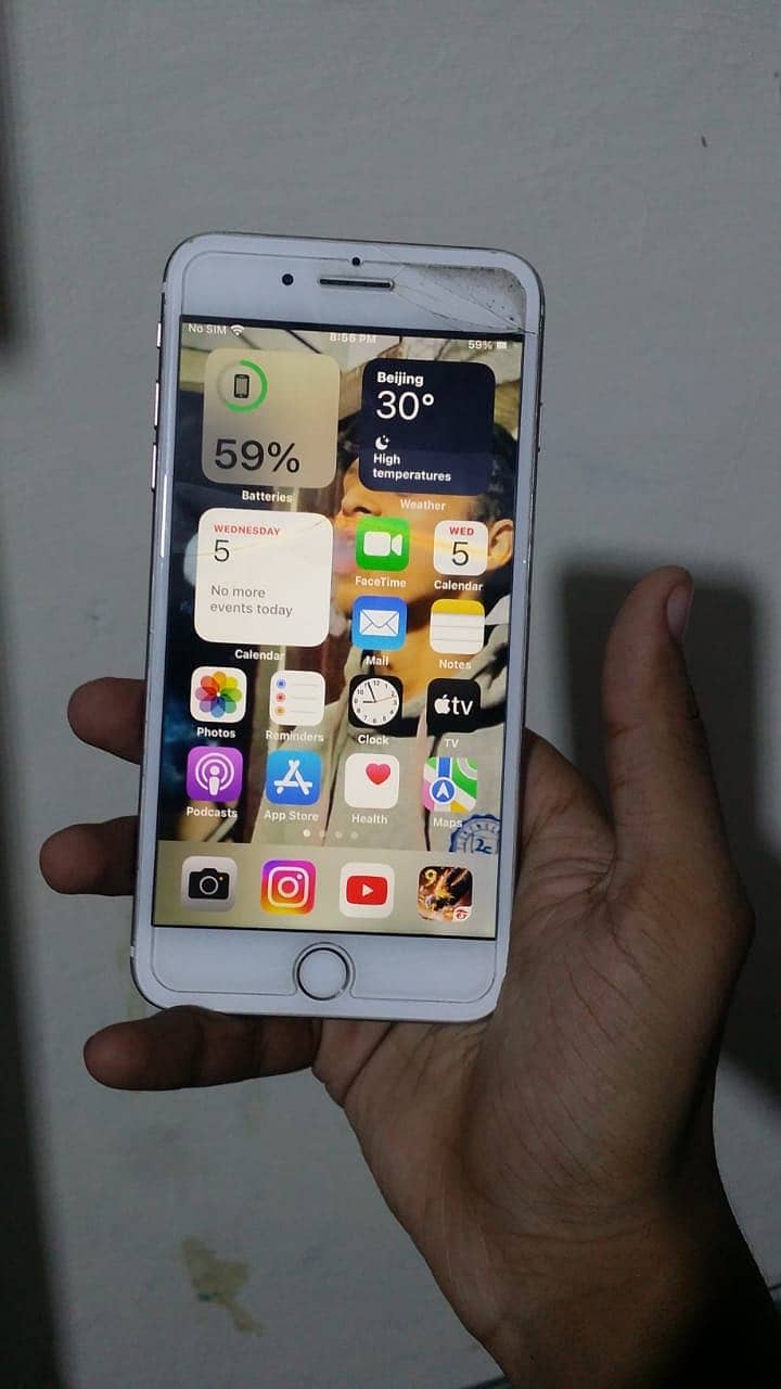iPhone 7 Plus 0