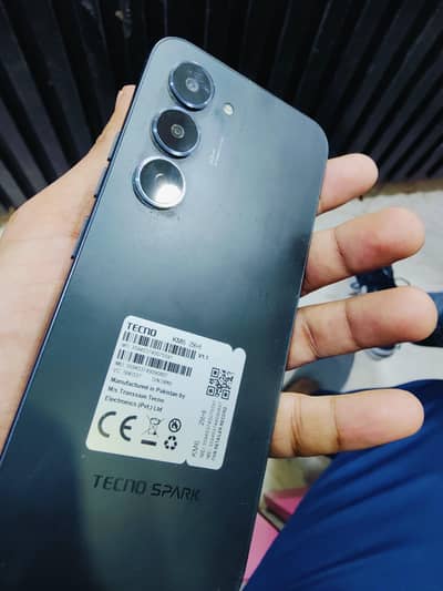 Tecno spark 40 pro