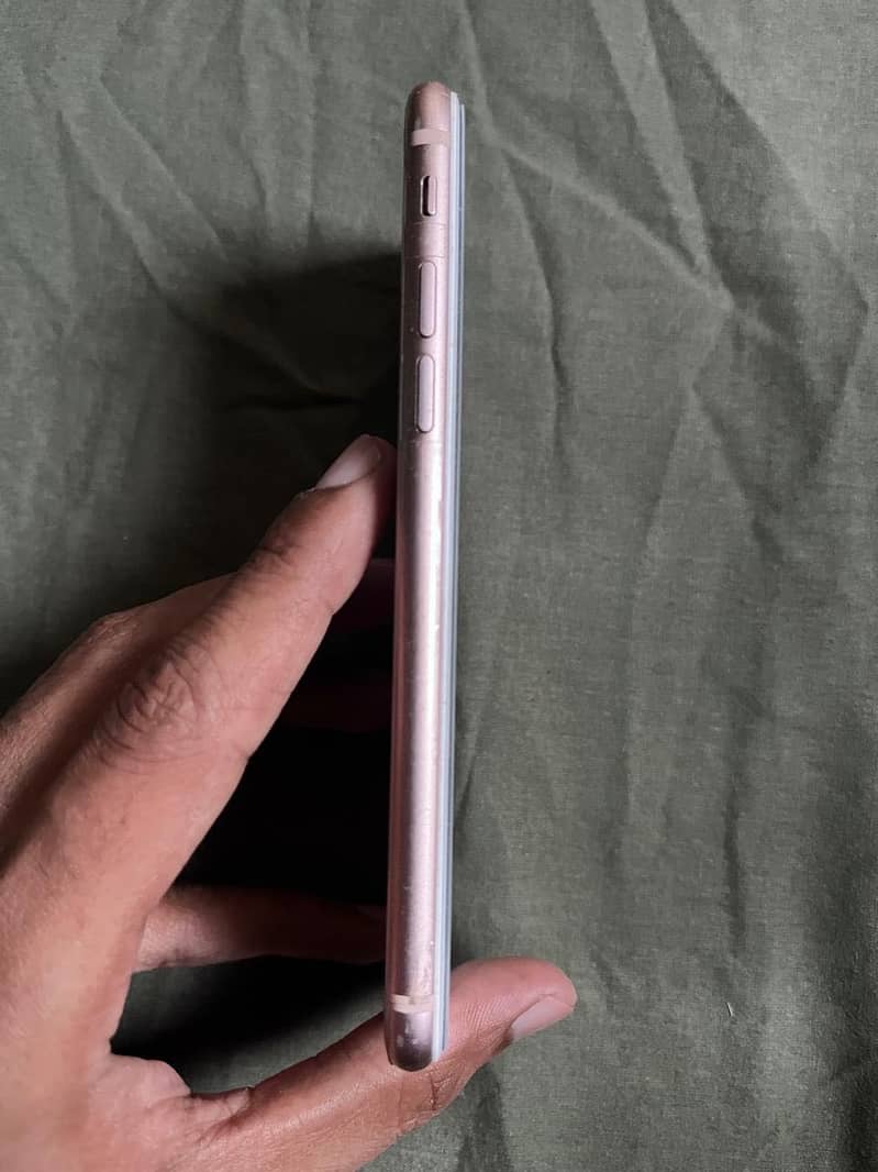Apple iPhone 8 2