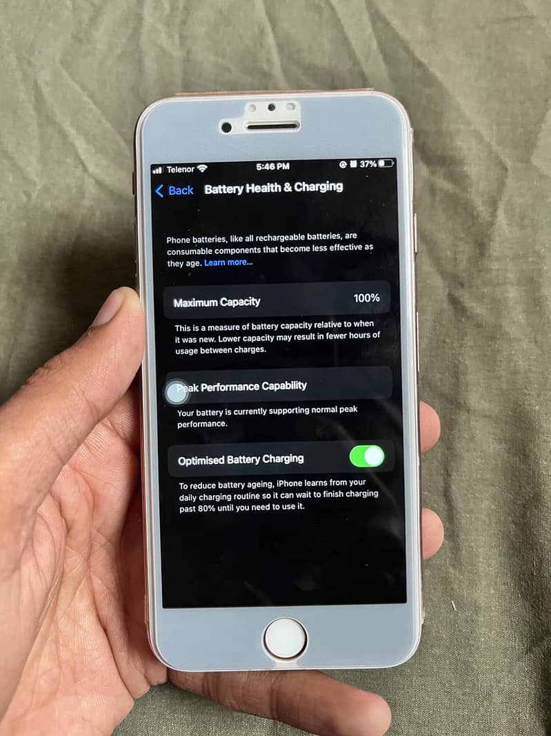 Apple iPhone 8 6