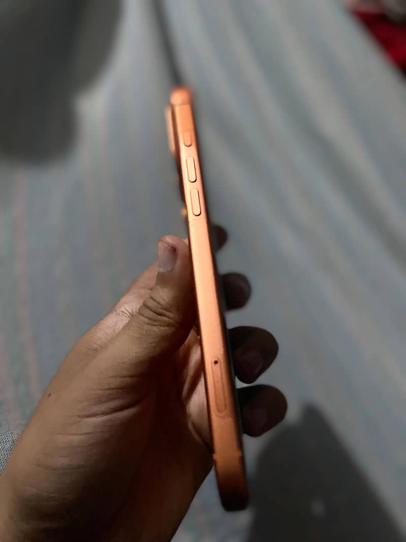 Apple iPhone 17 Pro Max 2