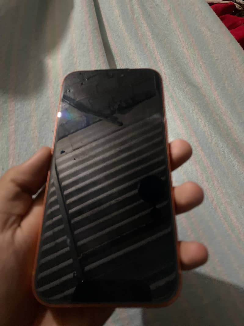 Apple iPhone 17 Pro Max 3