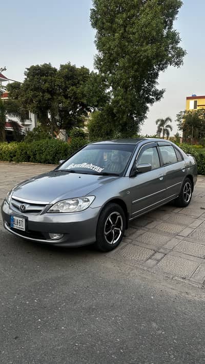 Honda Civic EXi 2005