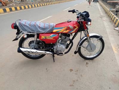 Honda 125 Red Colour 26 model