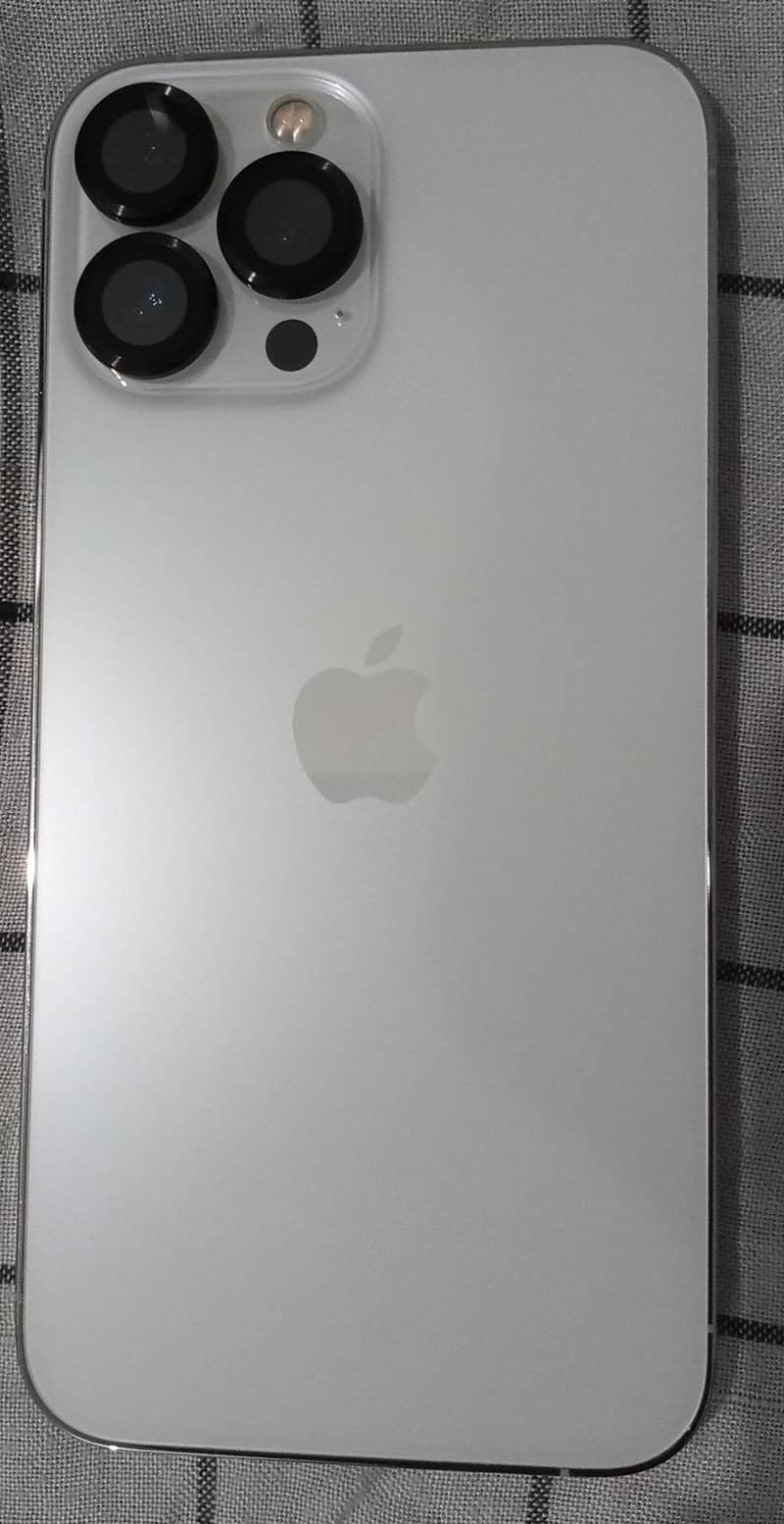 Apple iPhone 13 Pro Max 0