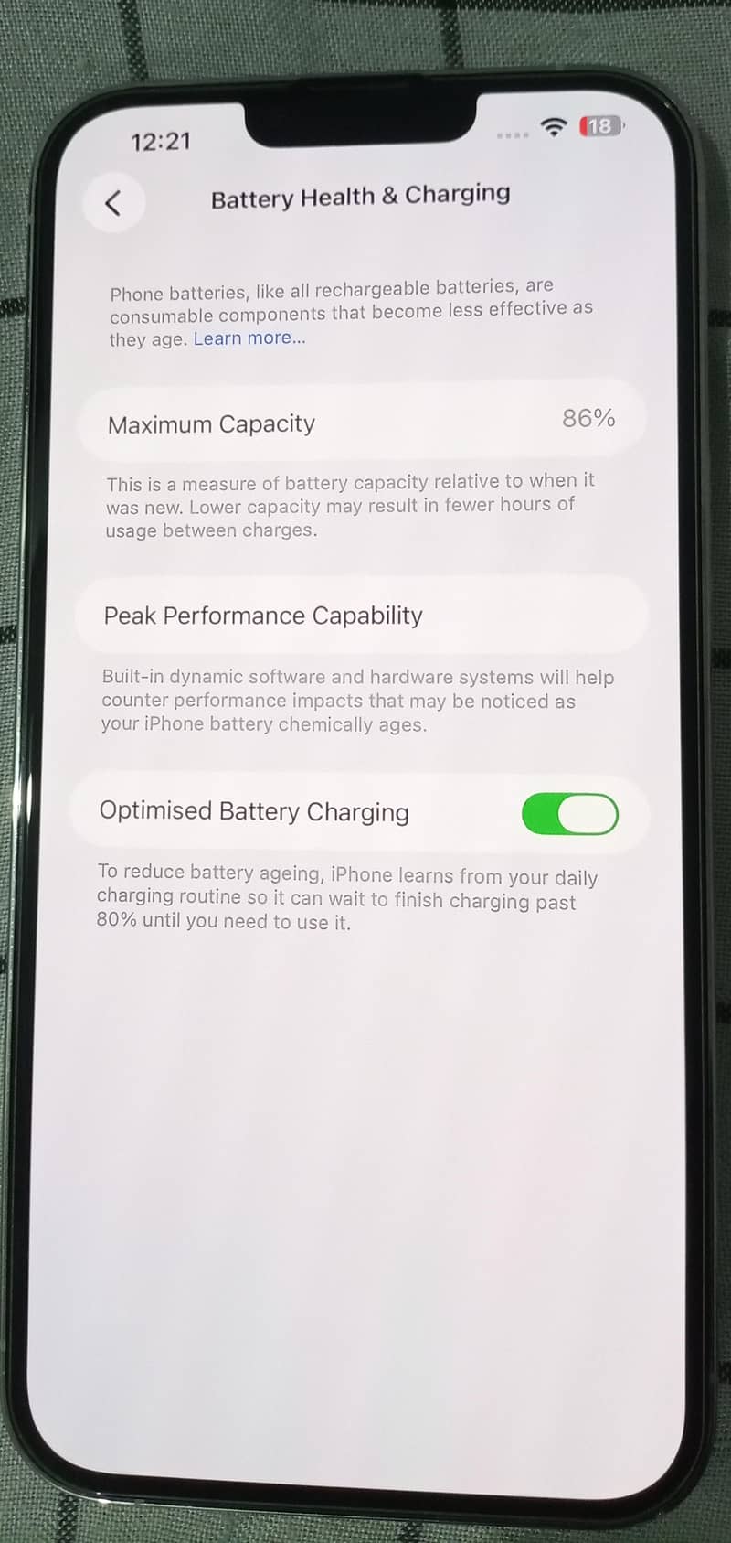 Apple iPhone 13 Pro Max 4