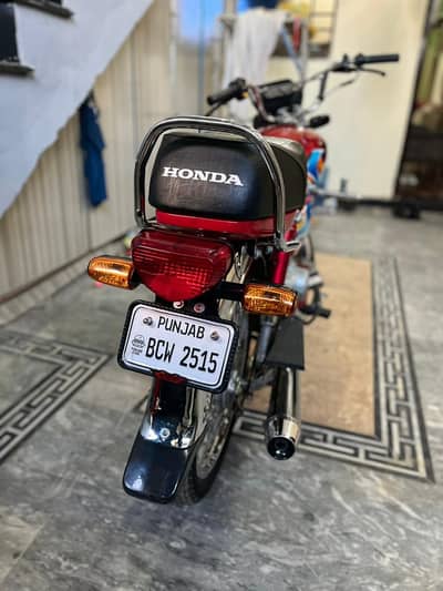 HONDA CD 70 MODEL 25/26