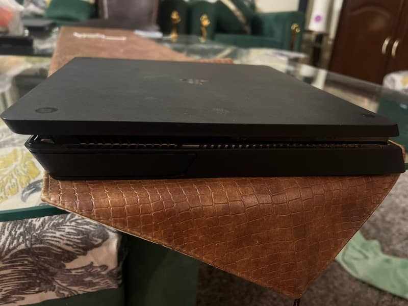 ps4 slim sealed 1