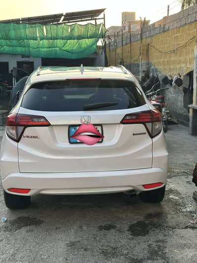 Honda Vezel 2015