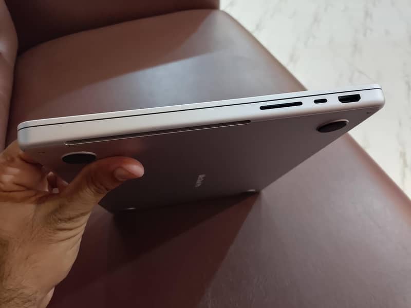 Apple MacBook Pro 14-inch 2021 | 16GB RAM | 512GB SSD 3